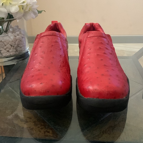 ROPER Performance Slip-On Ostrich Print Clog  Shoes - Picture 2 of 16